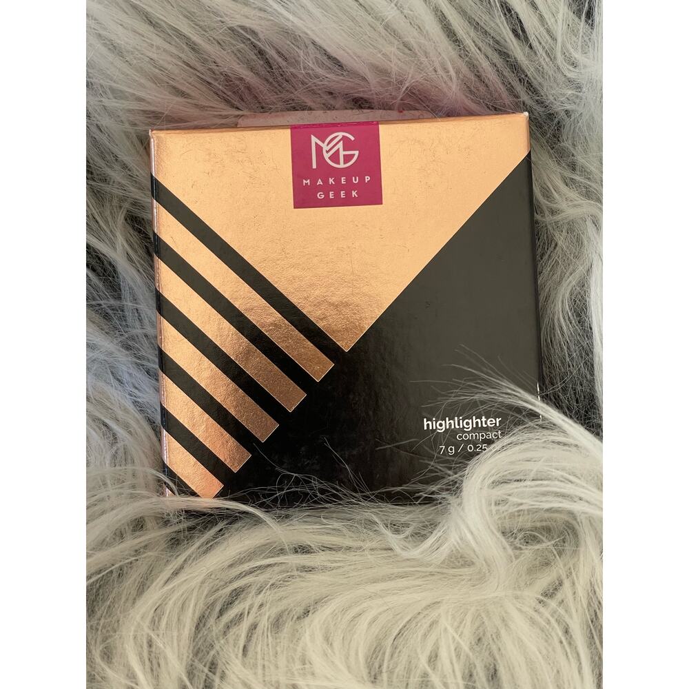 Makeup Geek highlighter compact, nightlight makeup new